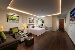 Family Apartment, 2 Bedrooms, Balcony, City View | Hypo-allergenic bedding, down duvets, minibar, in-room safe - Bastra Classy Hotel (Hoan Kiem Ward)