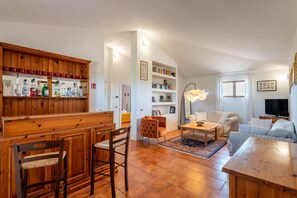 Bar (in der Unterkunft)