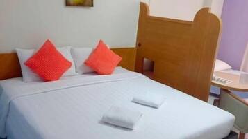 Standard Studio, Balcony | Free WiFi