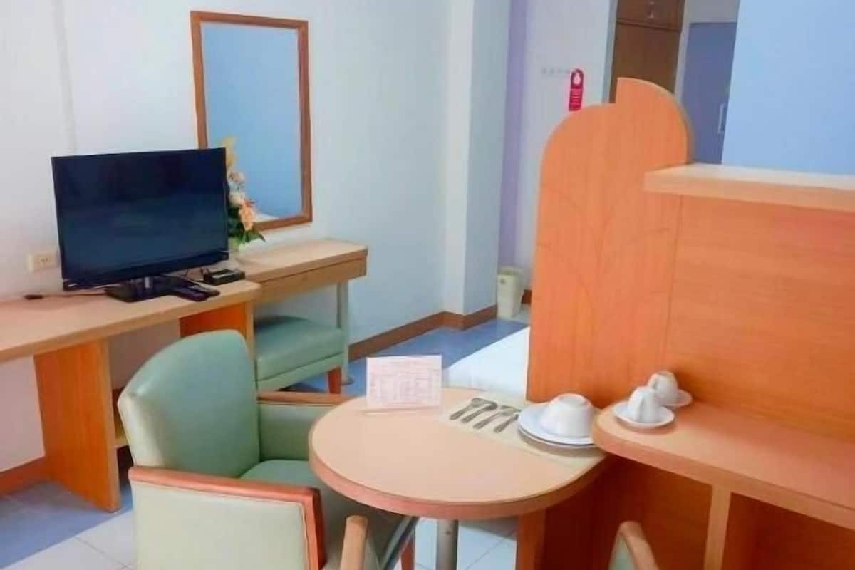 Estudio, balcón | Wifi gratis
