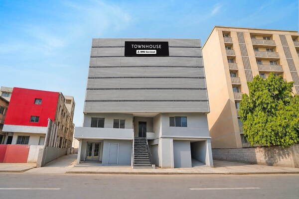 Classic Hotel Neelkanth Inn - Ahmedabad