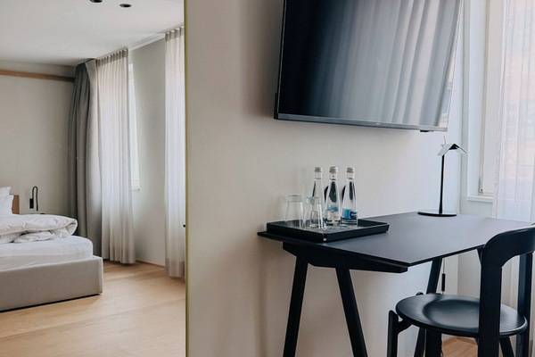 Coffres-forts dans les chambres, bureau