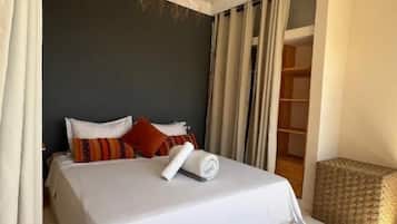 Deluxe Double Room, City View | Iron/ironing board, free WiFi
