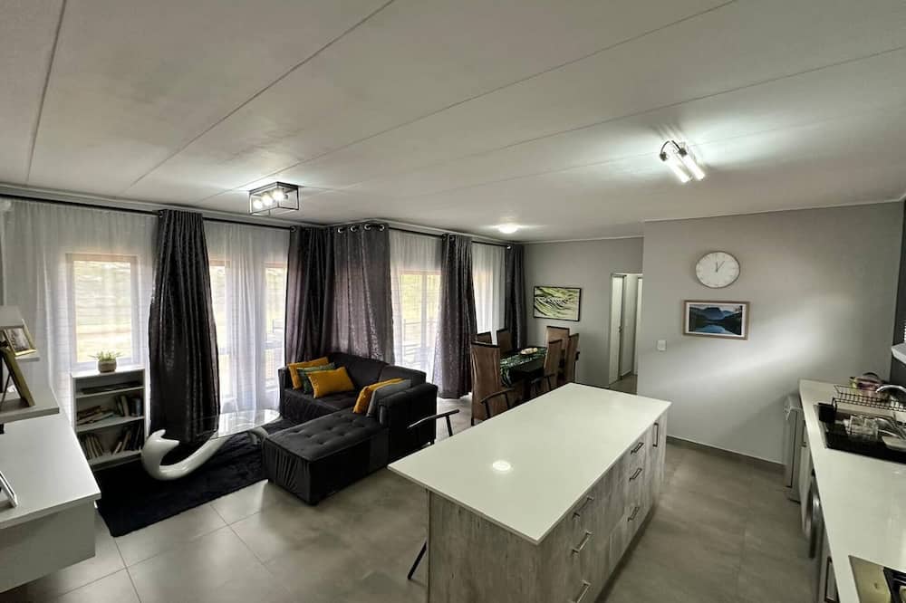 Mayamuye Lifestyles 3-bedroom