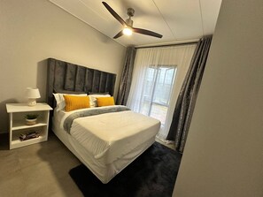 3 bedrooms - Mayamuye Lifestyles 3-bedroom (Mbombela)