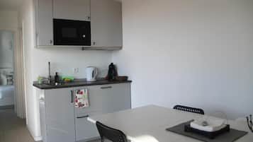 Deluxe Double Room | Private kitchen