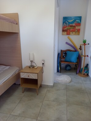 Iron/ironing board, WiFi, bed sheets - Villa Renata with Private Pool, Mountain View, Wi-Fi, and Air Conditioning (Aptera)