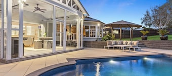 Kirinaran Manor Pool & Bar Room