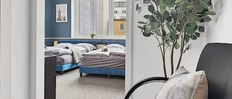 In-room safe, WiFi, bed sheets