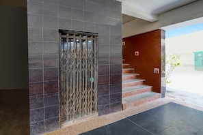 House | Reception