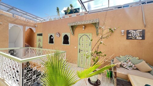 Riad Dar Lokman
