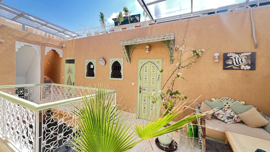 Riad Dar Lokman