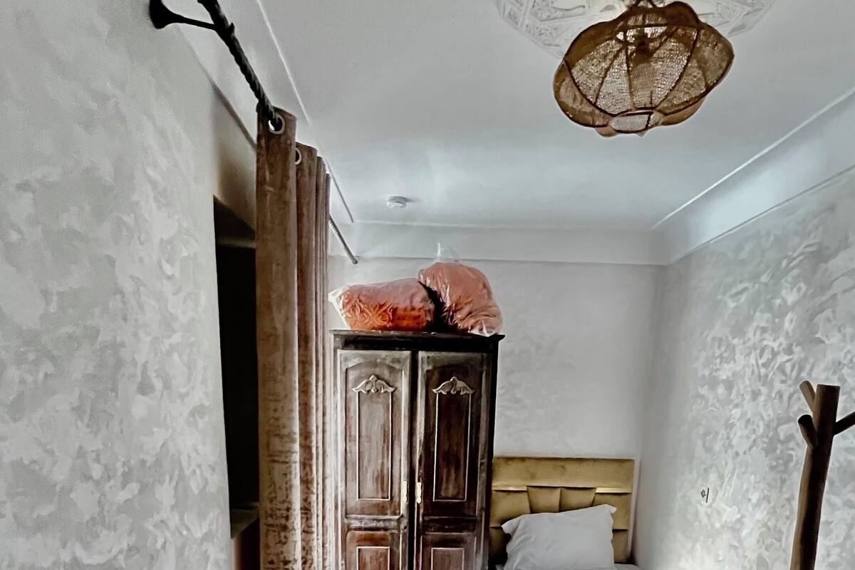 Classic Triple Room | Free WiFi