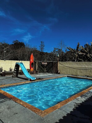 Piscine extérieure