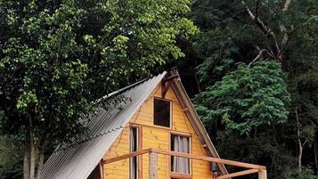 Basic Cabin, Balcony, Lake View | Exterior