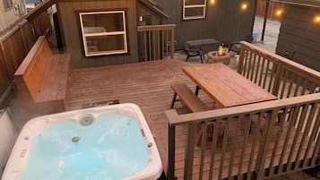 Hytte – exclusive, 2 soverom, fjellutsikt | Privat boblebad