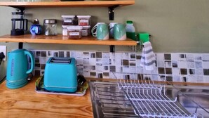 Comfort Studio Suite, Patio, Garden View | Private kitchen - Karoo Nest Calitzdorp (Calitzdorp)
