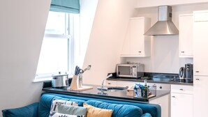 Apartamento premium, 2 quartos | Cozinha privada