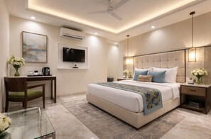 Deluxe Double Room, City View | Wi-fi percuma 