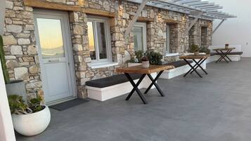 Apartemen, patio, pemandangan kota | Teras/patio