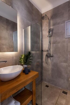 Bathroom - Aegean View Apartments (Ornos)