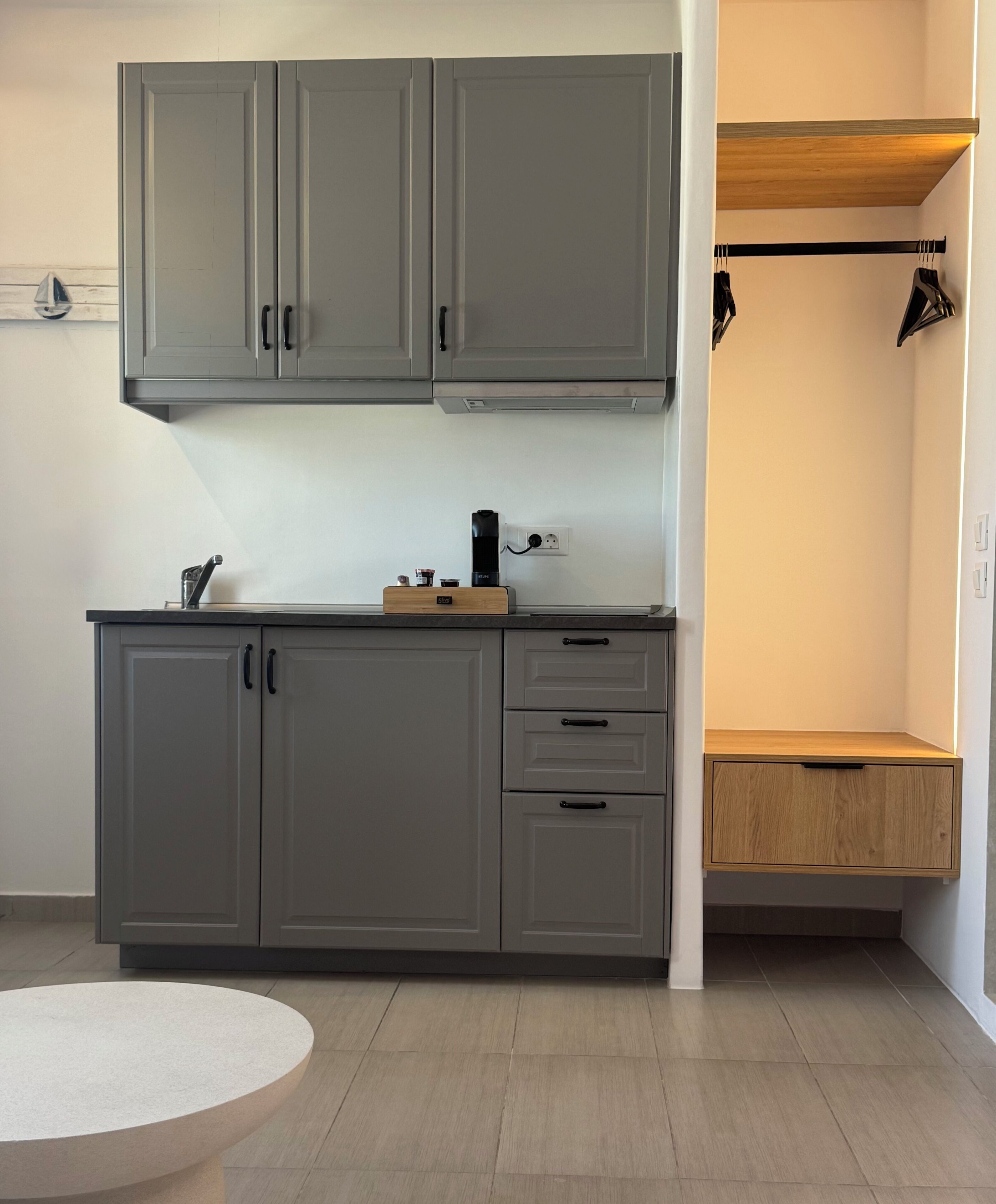 Double Room, Balcony, City View | Dapur peribadi