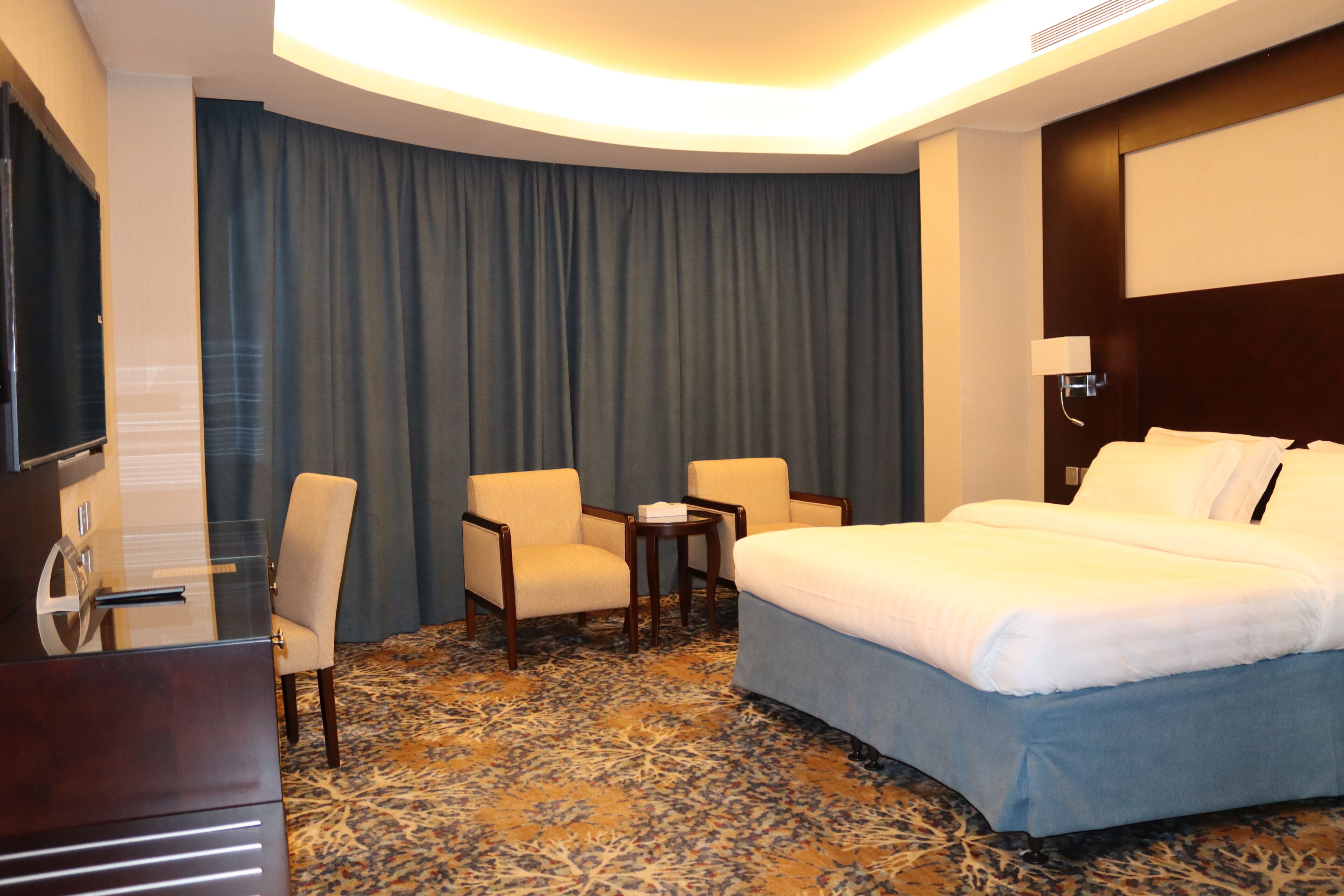 In-room safe, iron/ironing board, free WiFi