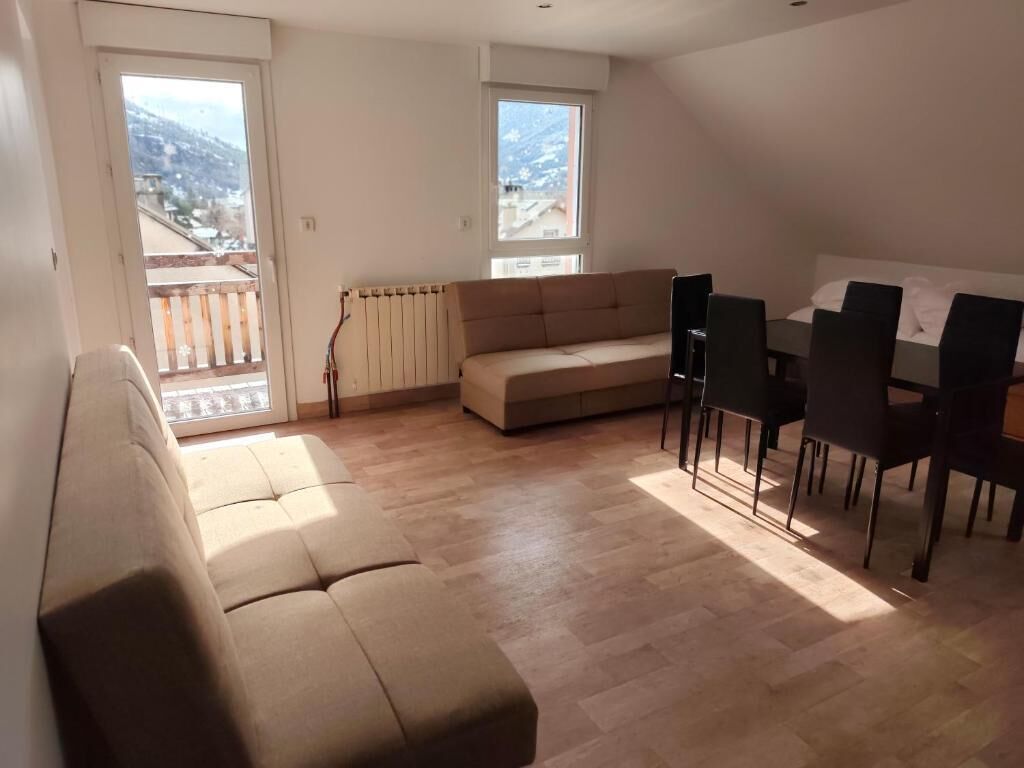 Apartment | Living area