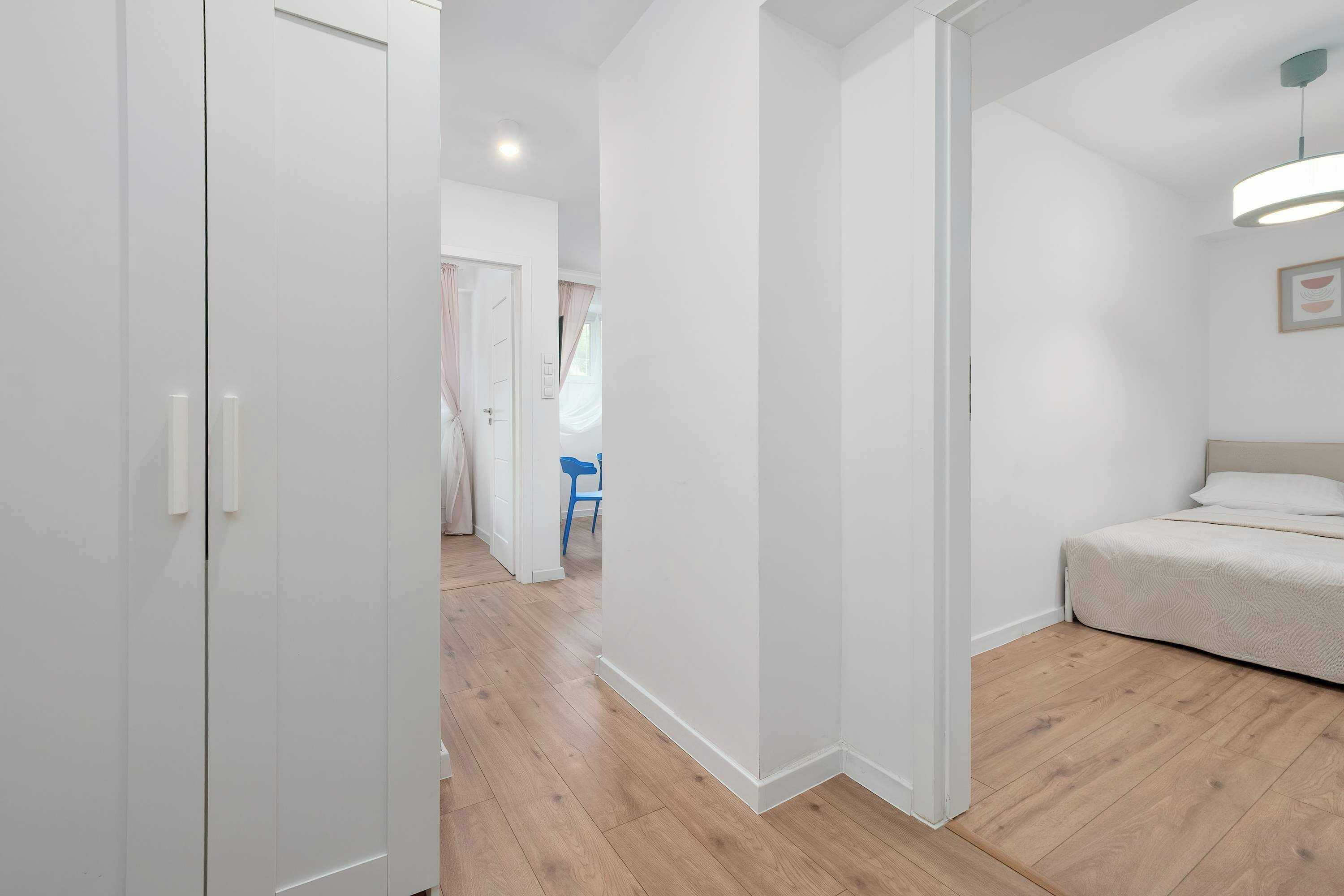 Desk, iron/ironing board, travel crib, WiFi