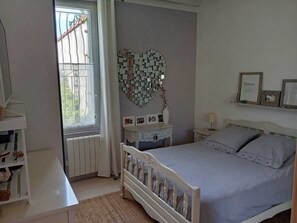 Room - Vacation rentals at Tine in Provence (Châteaurenard)