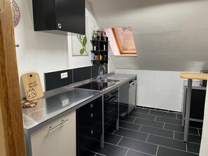 Private kitchen - Stay in the Sternenblick Nature Reserve (Neresheim)