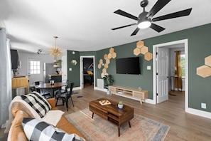 Living area - Welcome to The Honeycomb - Stylish 2 BR near Ft. Campbell & Oak Grove Casino (Oak Grove)