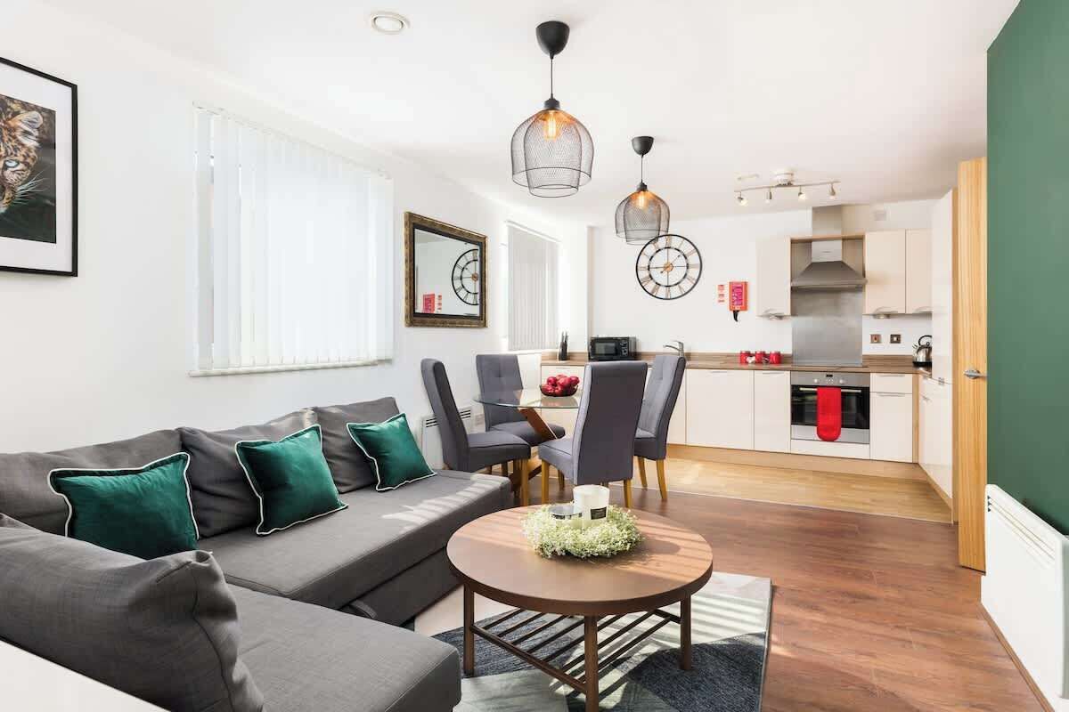 TV, offices