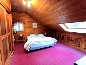 4 bedrooms, free WiFi