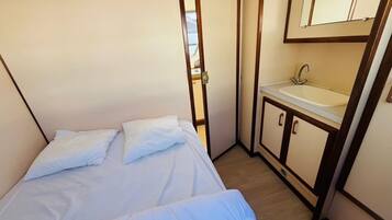 2 chambres, draps fournis