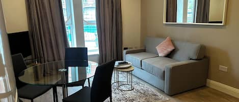 Apartment, 2 Bedrooms, Kitchen | Living area