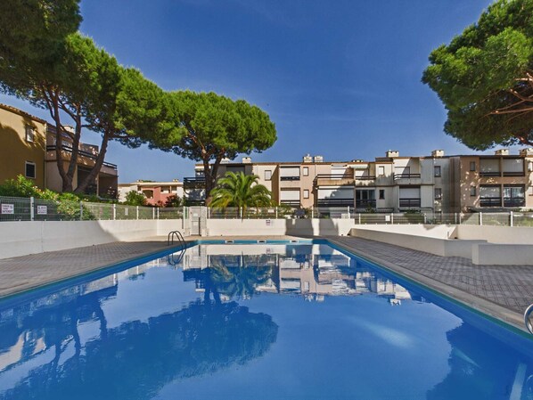 Pool - Apartment with pool - 6 guests (Le Grau d'Agde)