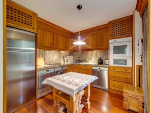 Fridge, microwave, dishwasher - Apartment with stunning view - 4 guests (Val-d'Isère)