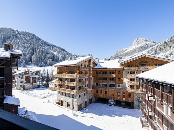 Exterior - Ski-in ski-out duplex, 3 bedrooms - 6 guests (Val-d'Isère)