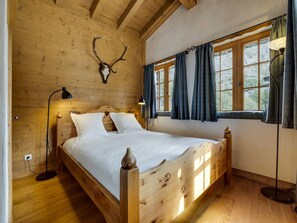 4 Schlafzimmer, kostenloses WLAN, Bettwäsche