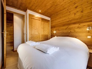 Room - Bright apartment with parking - 4 guests (Val-d'Isère)