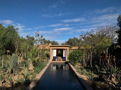 Spacious Family Suite with 2 Bedrooms, 2 Bathrooms, Pool & Garden - Riad Chama