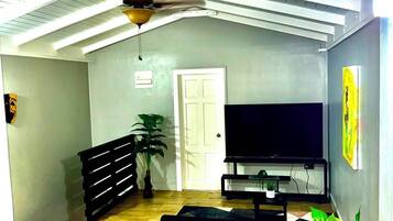 Room, Balcony, Hill View | In-room safe, iron/ironing board, free WiFi
