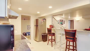 Apartment (1 Bedroom) | Interior