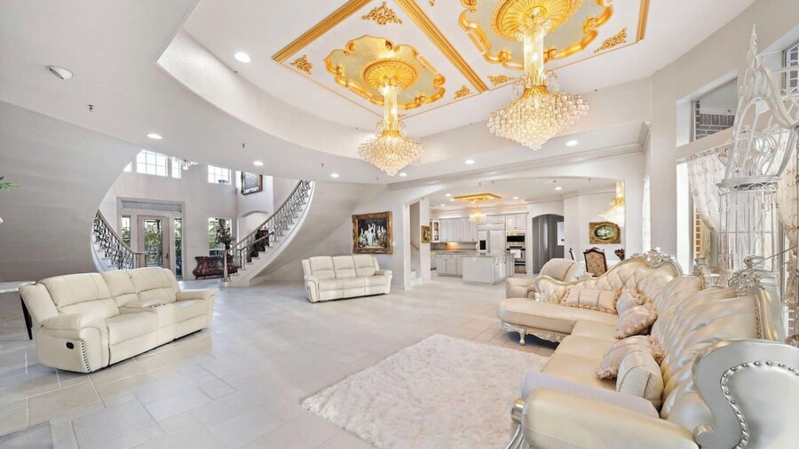 Private Mansion Retreat Basketball Court and More