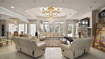House | 5 bedrooms