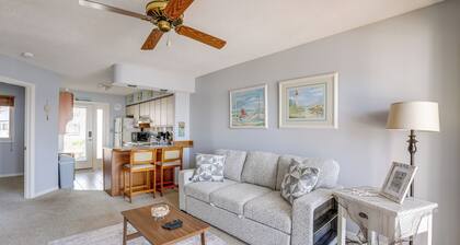 Bayfront Condo w/ Sunset Views! Walk to Beach