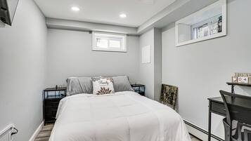 Apartment (2 Bedrooms) | Bahagian dalam