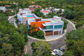 Villa (5 Bedrooms) | Interior - Luxury Villa w/ Pier and Beach, Resort Amenities (Cozumel)