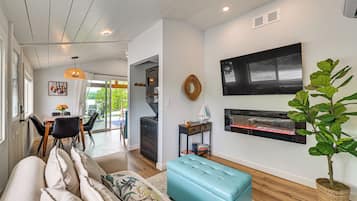 House (1 Bedroom) | Interior